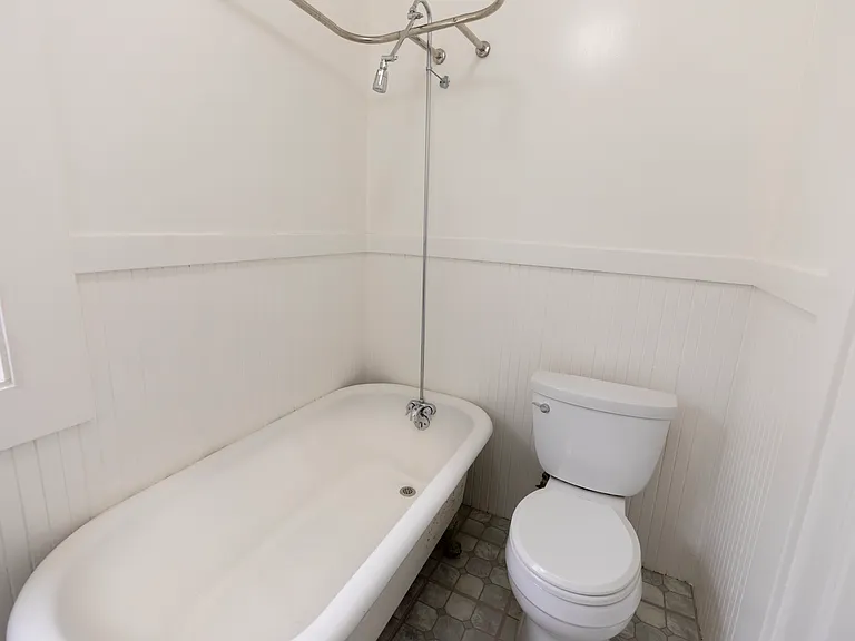 373 Moraga Ave — Photo 22