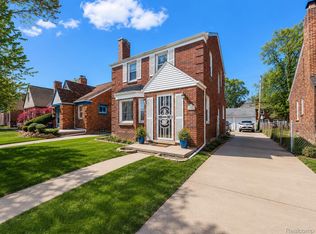 5936 Hillcrest St, Detroit, MI 48236