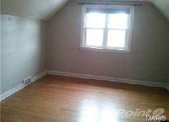 4th image of 1110 Childress Ave