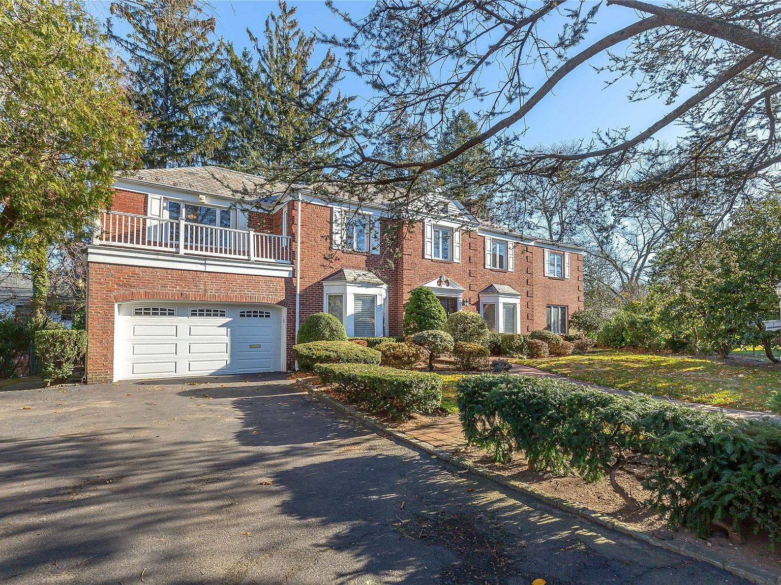 7 Pond Park Road, Great Neck, NY 11023 Zillow