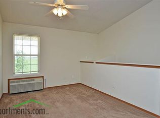 3002 Edward Hoffman Dr APT 18, Champaign, IL 61822