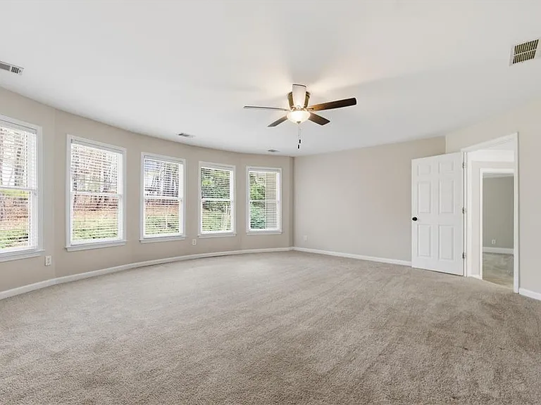 2570 Wood Creek Ct — Photo 46