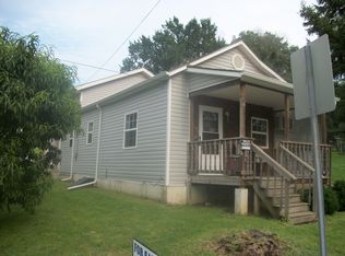 1012 Tindall Ave, Trenton, MO 64683