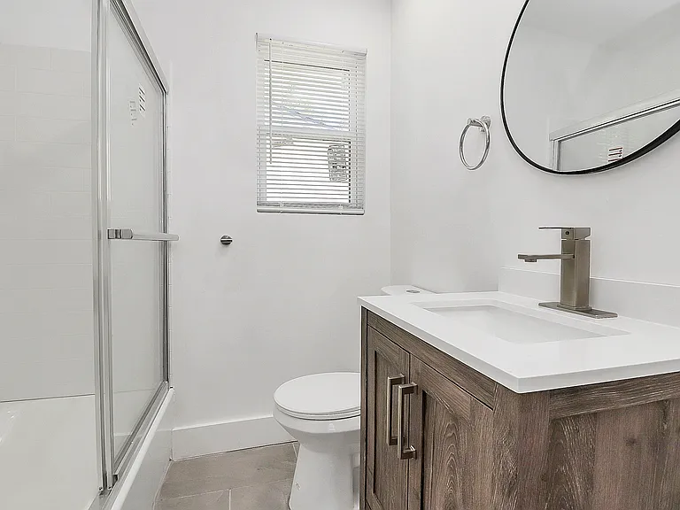 1405 Catherine Simmons Ave #1 — Photo 8