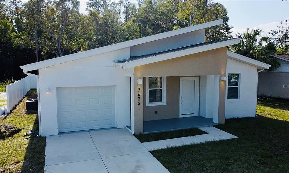 7622 Cypress Dr