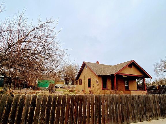 View of house from street