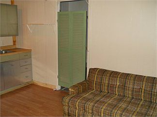3rd image of 3824 State Highway 7 E