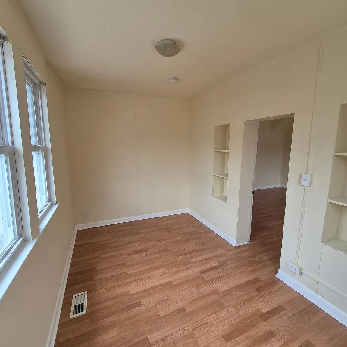 1 bed, 1.0 bath, 825 sqft, $1,500 — Photo 3