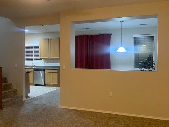 4th image of 601 Menaul Blvd NE