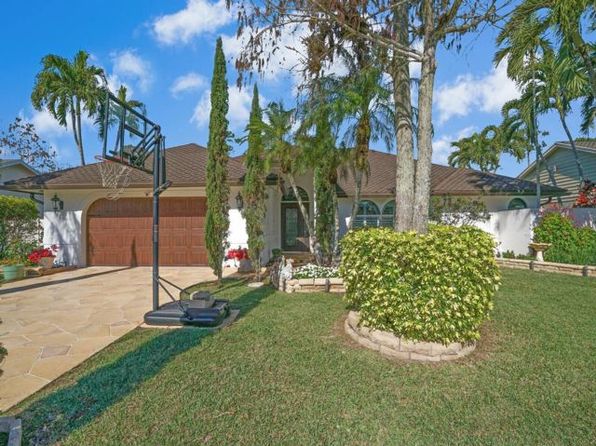 1313 Brampton Cv