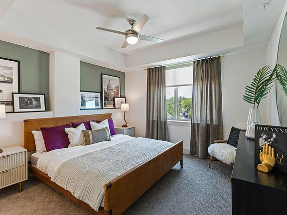 3rd image of 901 Olive St #420