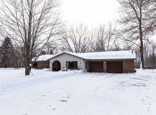 36468 Falcon Ave, North Branch, MN 55056