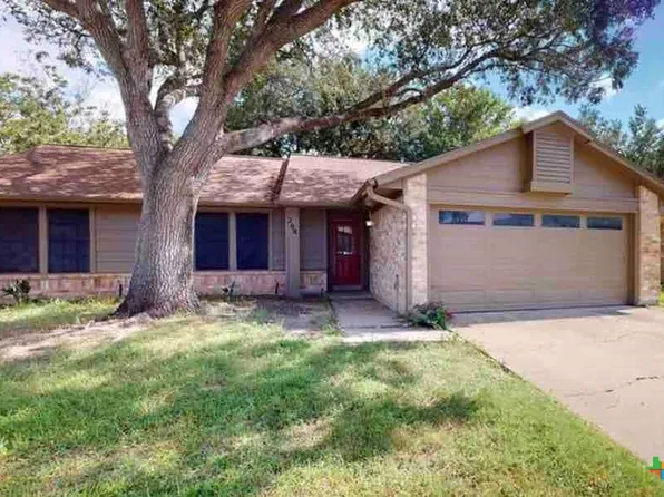 208 Pennsylvania Ave, Victoria, TX 77904