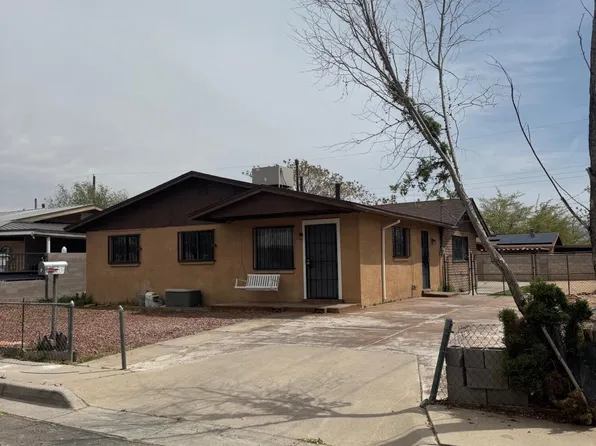 1512 55th St NW, Albuquerque, NM 87105