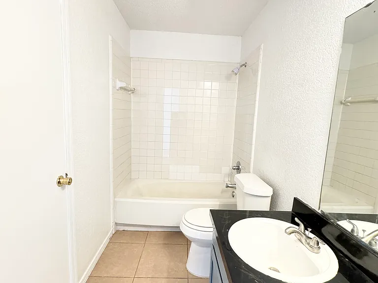 339 NW 119th St #339 — Photo 24