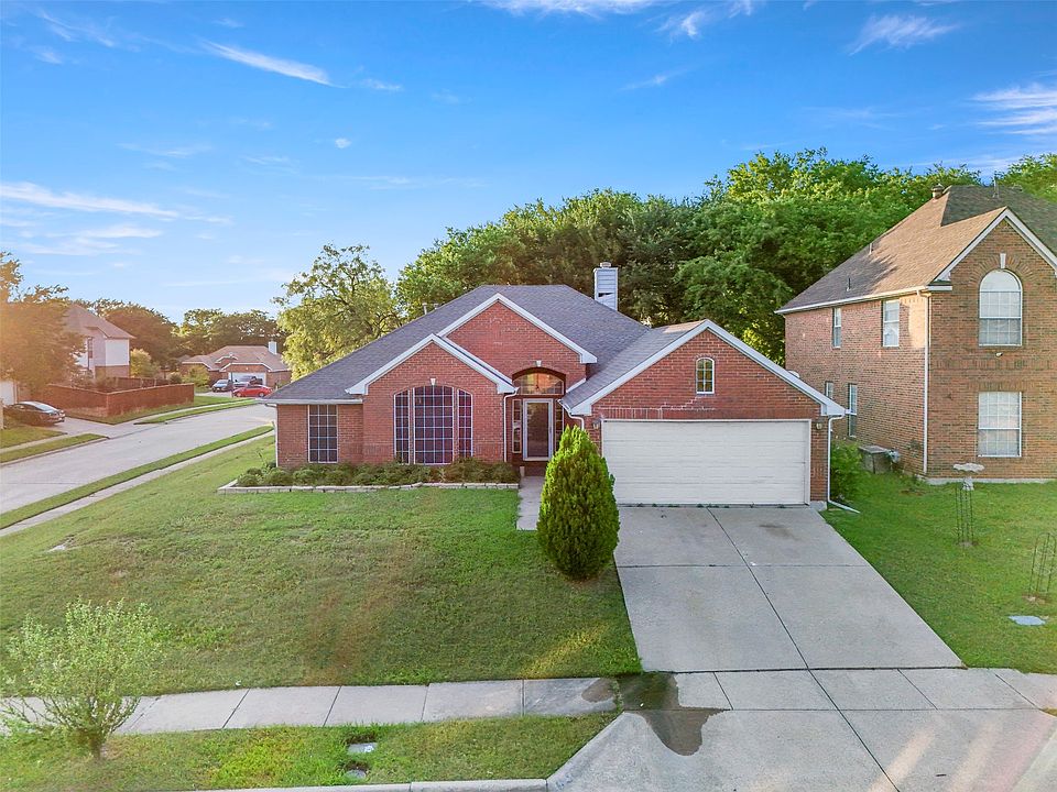 1st image of 8343 Crystalwood Dr