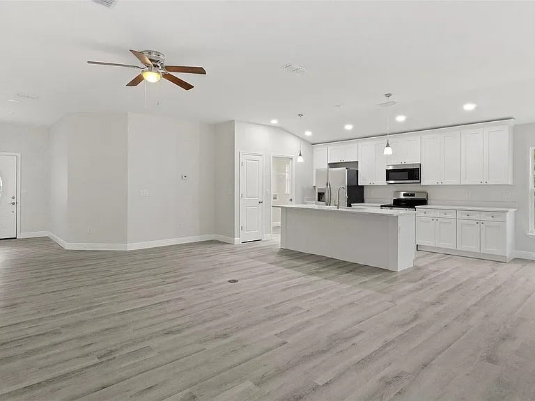 3248 E Porter St — Photo 7