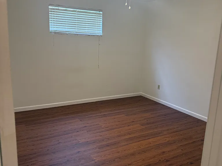 200 Barataria St — Photo 8