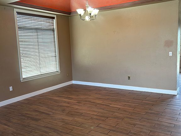 2nd image of 8212 Danbury Park Ct