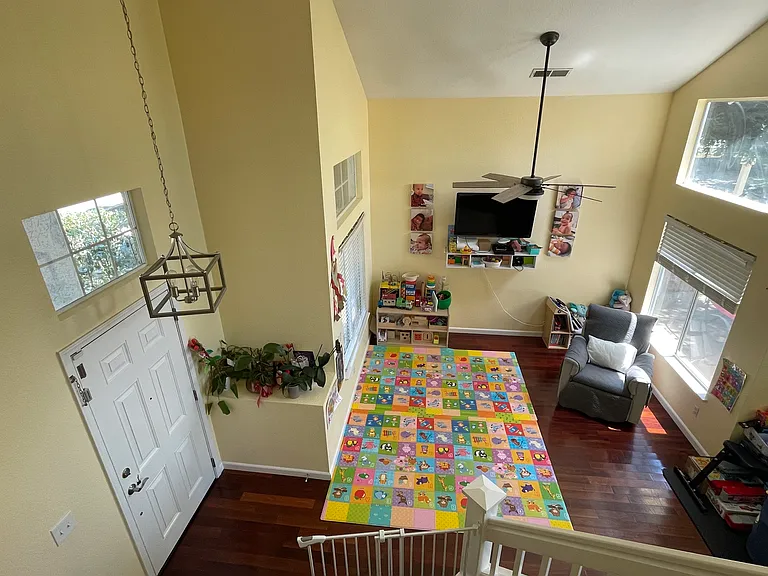 9425 Village Tree Dr — Photo 22