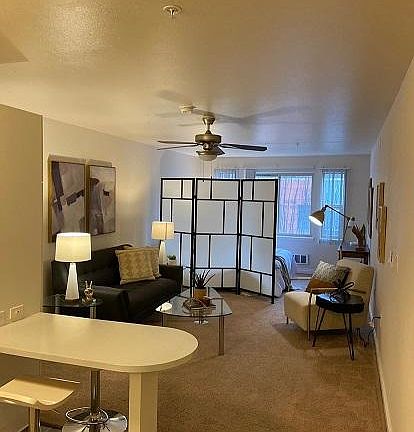 2nd image of 1820 Minor Ave #1B-1Ba-540Sqft