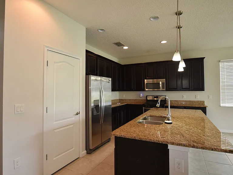 6949 Sunkist Way — Photo 42