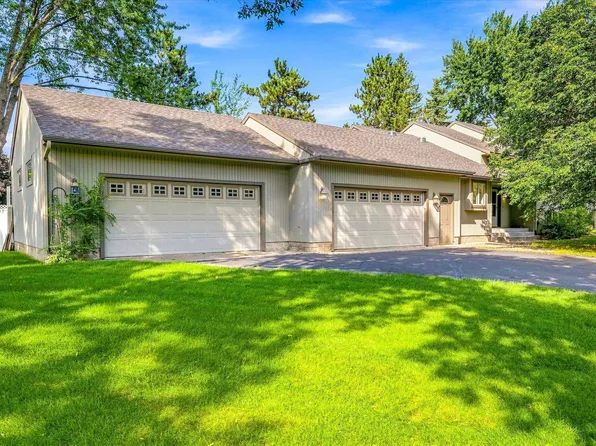 2608 Edgewood Cir, Saint Cloud, MN 56301