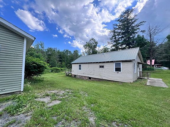 3rd image of 120 Fisher Rd