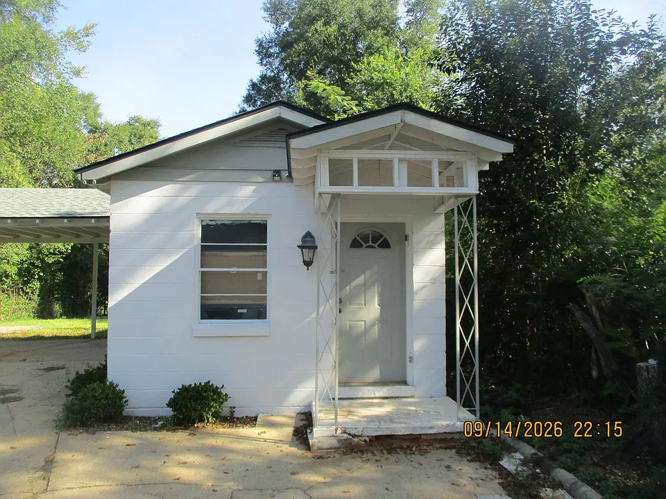 213 1st Ave