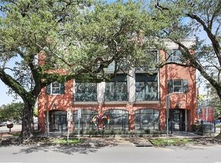 3305 Saint Charles Ave #A-B, New Orleans, LA 70115