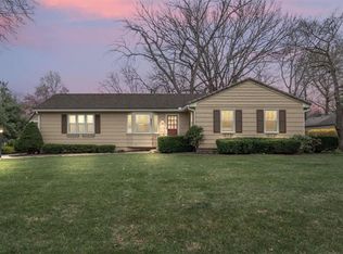 6801 Beverly St, Overland Park, KS 66204