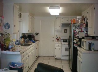 2379 E Cochran St, Simi Valley, CA 93065