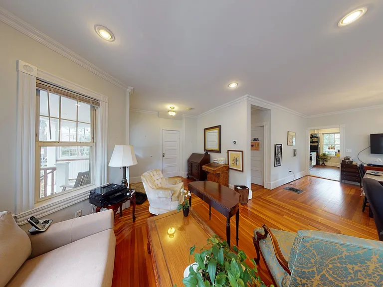 193 Lexington Ave — Photo 11