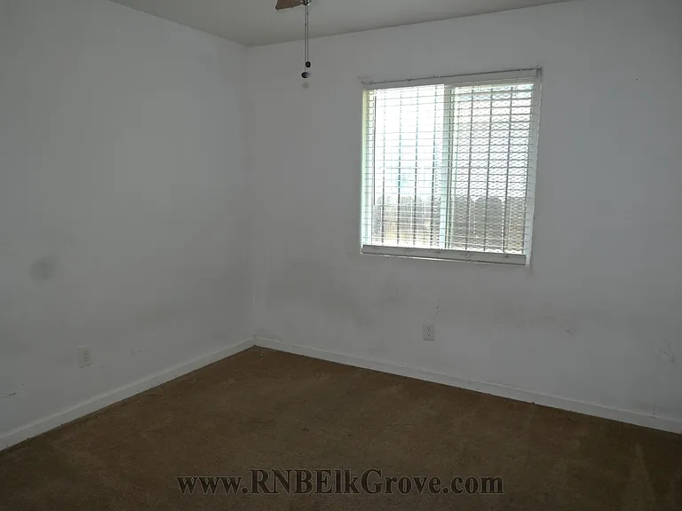 2271 E Church St — Photo 14