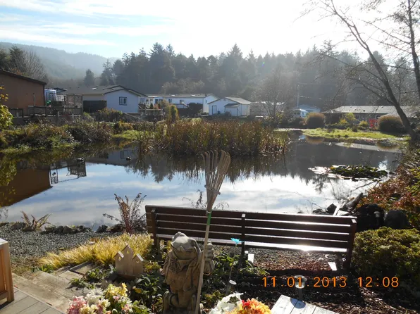 1063 NE 12th Ave, Rockaway Beach, OR 97136