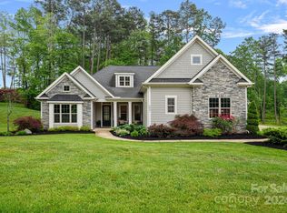203 Webbed Foot Rd, Mooresville, NC 28117