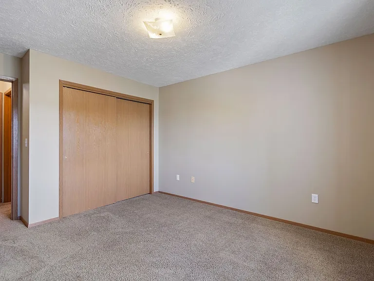 10008 N Colfax Rd #101-115 — Photo 13