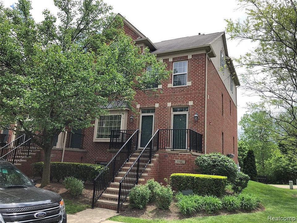 1st image of 39479 Springwater Dr