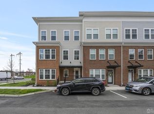 77 Cannon St, North Brunswick, NJ 08902