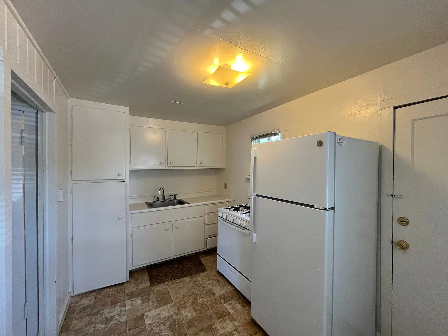 Brook - 180-190 Brook San Luis Obispo, CA 93401 — Photo 2