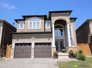 189 Medici Ln, Hamilton, ON L9B 0G7