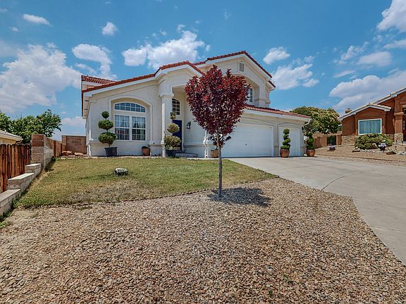 2nd image of 8423 La Ventura Ct NW