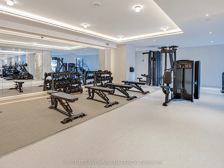 8 Wellesley St W #3902 — Photo 20