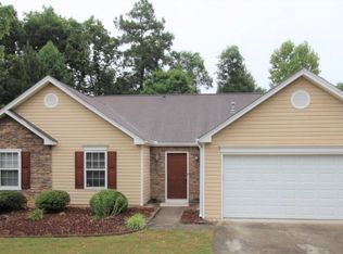 935 Campbell Gate Rd, Lawrenceville, GA 30045