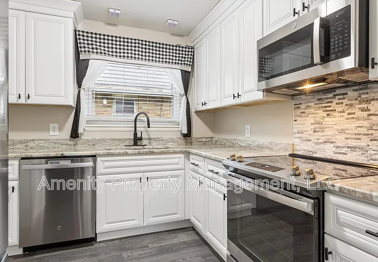 1214 Bethel Ave — Photo 8