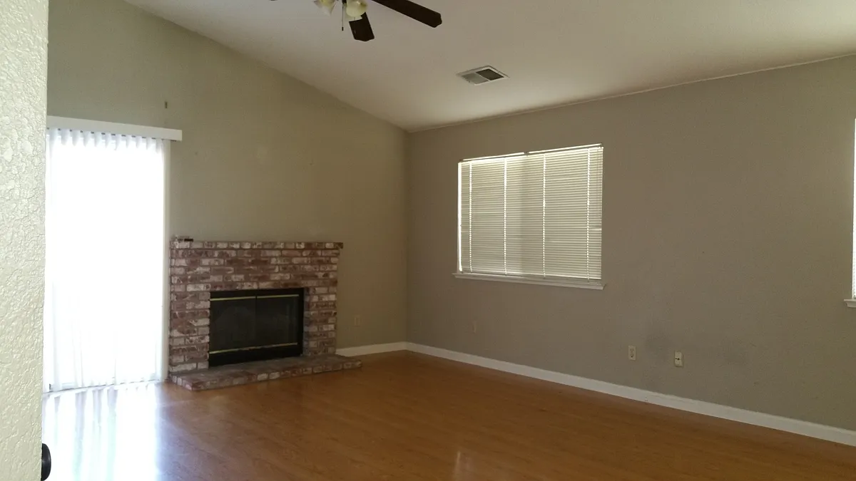 Building Photo - 5337 Barbados Cir