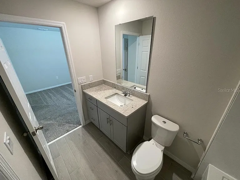 407 Legacy Loop — Photo 38