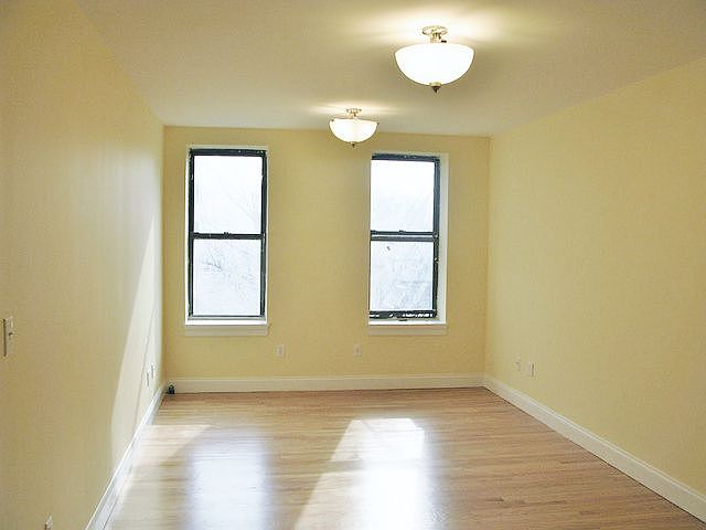 1st image of 570 W 204th St APT 5N