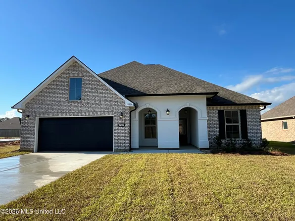 14306 Swan Ridge Cir, Gulfport, MS 39503