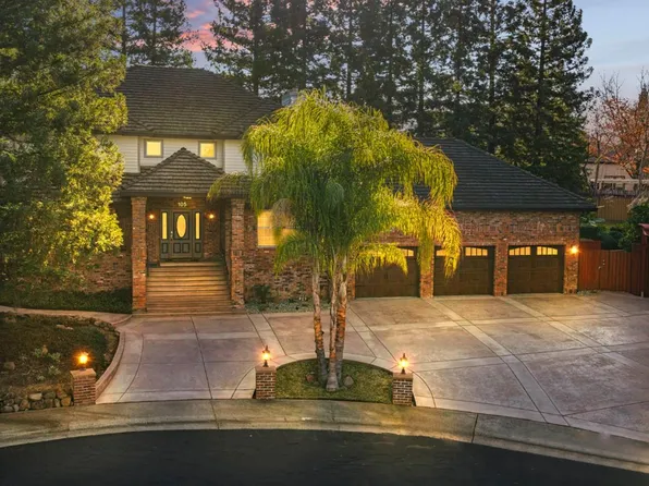 105 Wolcot Ct, Folsom, CA 95630